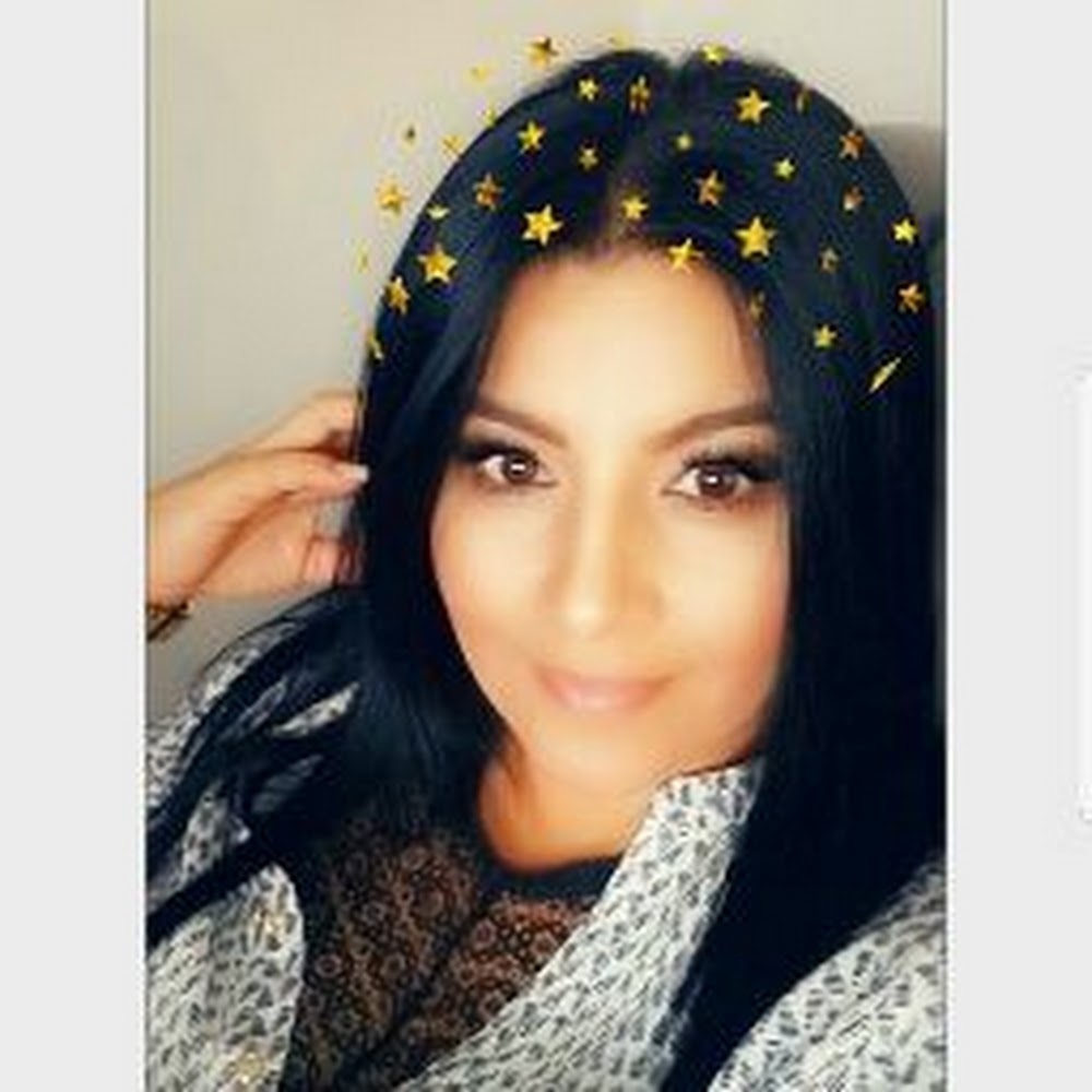 Meet your Posher, Miryam